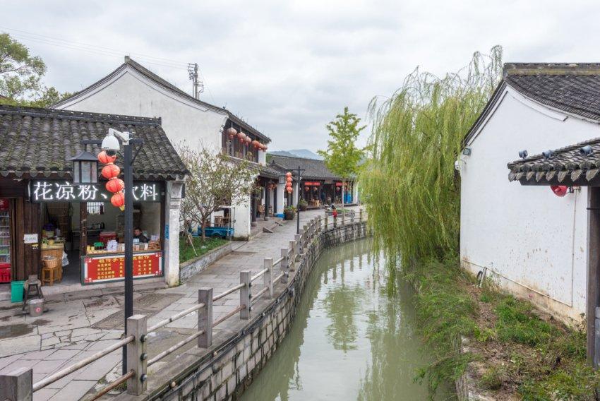 古墓丽影暗影